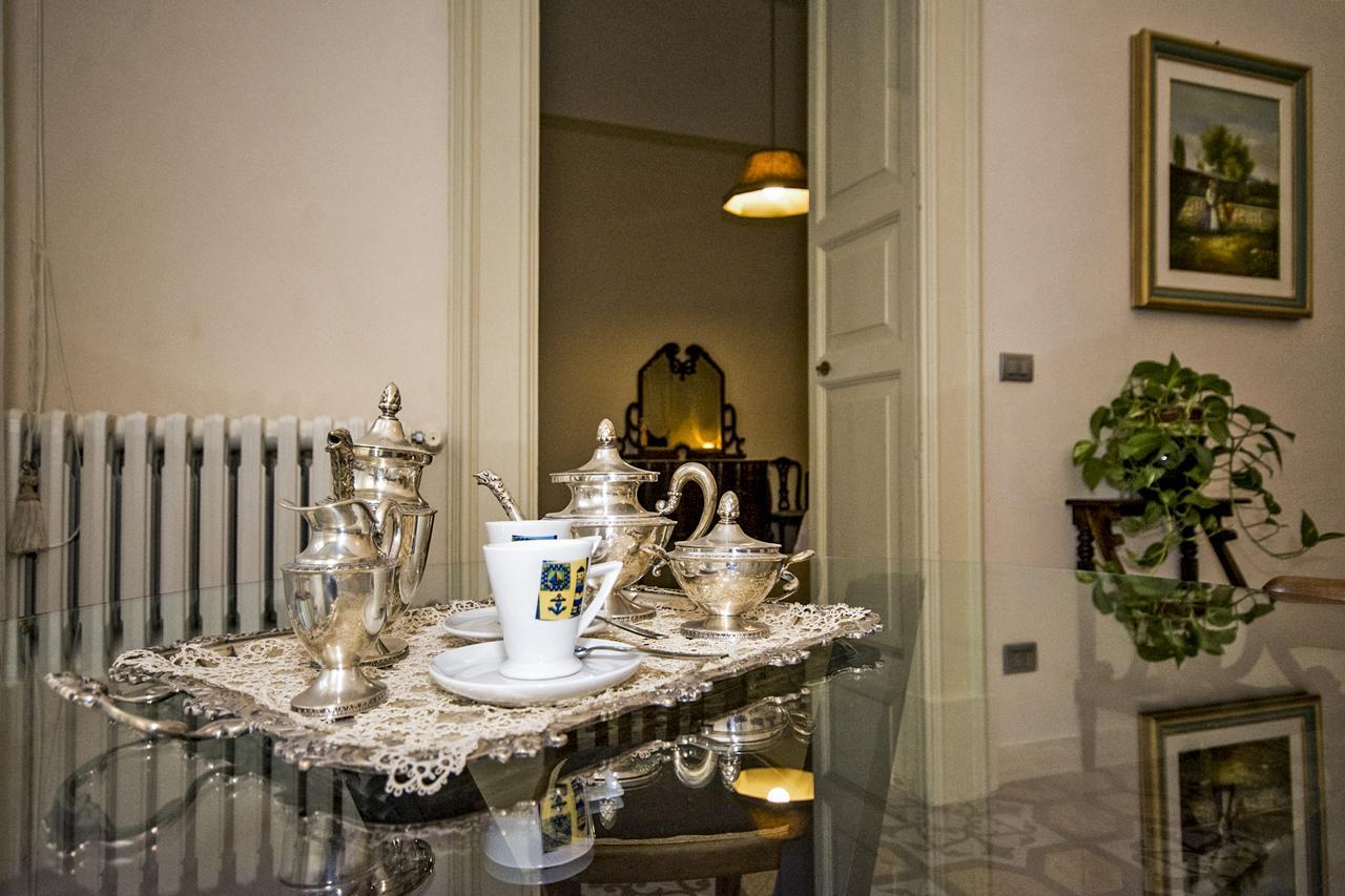 مبيت وإفطار ليتشي Palazzo Rollo المظهر الخارجي الصورة